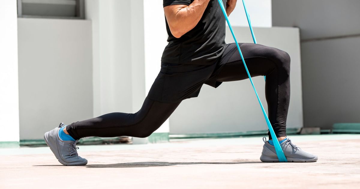 Due to this lunges are frequent throughout the well being world — try these variations